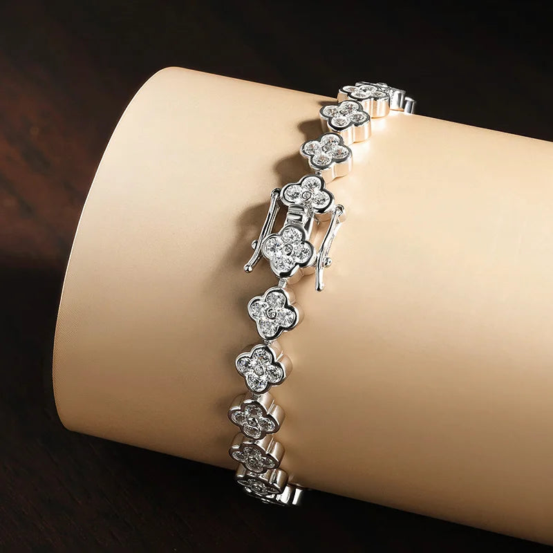 Star Motif Bracelet - 9.25 Silver